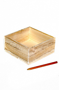 Коробка деревянная 123 квадрат (14х14х6,5см)