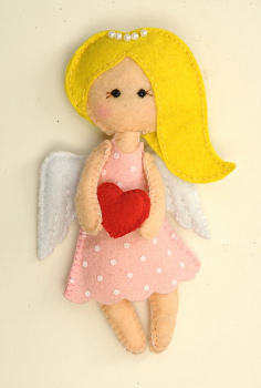 Набор для изготовления куклы из фетра со стихами арт.ПФА-351 Ангелочки Манечка 17 см