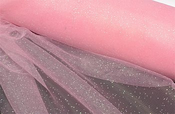 Фатин с глиттером средней жесткости блестящий арт. G.TRM.015 шир.150 см, 100% ПЭ уп.50м цв.15 розовый