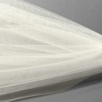 Фатин Кристалл средней жесткости блестящий арт.K.TRM шир.300см, 100% полиэстер цв. 03 К уп.50м - св.молочный