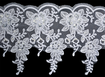 Кружево свадебное (на органзе) с пайетками и бусинами арт.RUS.E1347/F632 шир.215мм цв.белый уп.2м
