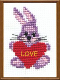 Набор для вышивания ЧАРИВНА МИТЬ арт.120 Заяц с сердцем 13х16 см