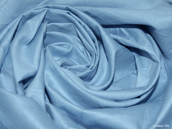 Ткань сатин гл/крашеный, 120 г/м², 100% хлопок, шир.220см, цв.15-4020 голубой рул.60м