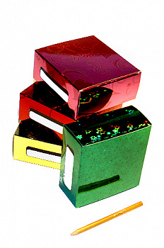Коробка гологр. 117/01 прямоуг. с боковыми окошками (11х11,5х5см)