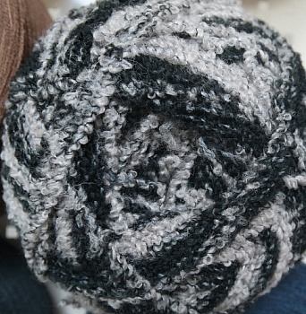 Пряжа для вязания ПЕХ Суперфантазийная (50% шерсть, 50% акрил) 1х360г/830м цв.714 черно-серый