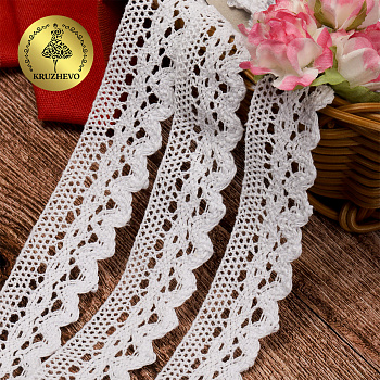 Тесьма вязаная KRUZHEVO 30мм TBY.6585 цв.02 белый уп.25м