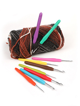 Набор алюминиевых крючков для вязания Maxwell Colors с эргономичной ручкой арт. TB.AL-REZ.MIX (2.0-6.0мм)