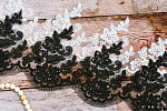 Кружево свадебное (на органзе) с пайетками и бусинами арт.TBY E1396/F634 шир.155мм цв.черный уп.9,14м