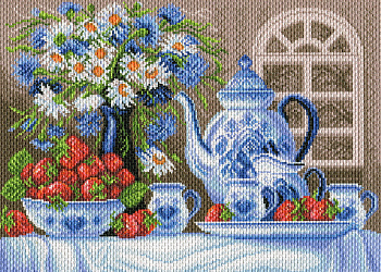 Рисунок на канве МАТРЕНИН ПОСАД арт.37х49 - 1809 Клубничное чаепитие