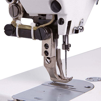 Промышленная швейная машина TYPE SPECIAL (голова+стол) S-F01/0303