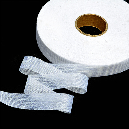 Лента Idealtex нитепрошивная клеевая по долевой 20мм 45г/м² в инд.упаковке белый 4720W рул.100м