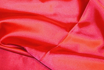 Ткань атласная Стрейч 93г/м² (97%-ПЭ, 3%-Лайкра), шир.150см, арт.LIY.103 рул.30-60м цв.ярк.красный