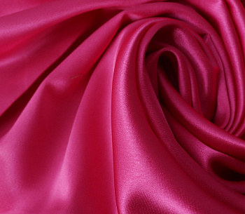 Ткань атлас стрейч 95 г/м² 97% полиэстер, 3% спандекс шир.150 см арт.Р.11323.22 цв.22 розовый уп.25м (±5м)